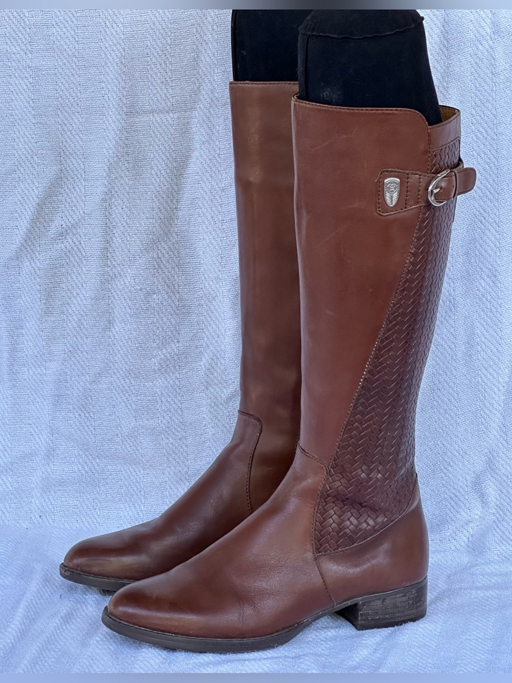 Women’s Ariat Knee High Fashion Riding Boots size 8.5